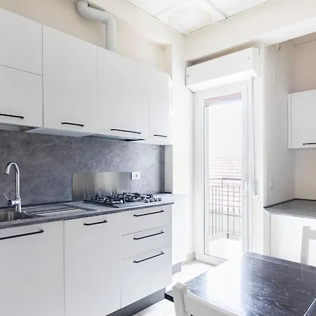 Bilocale Relax Mare-traversa Via Dante 50mt Dal Mare Apartman Riccione