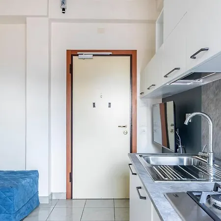 Bilocale Relax Mare-traversa Via Dante 50mt Dal Mare Apartmán Riccione